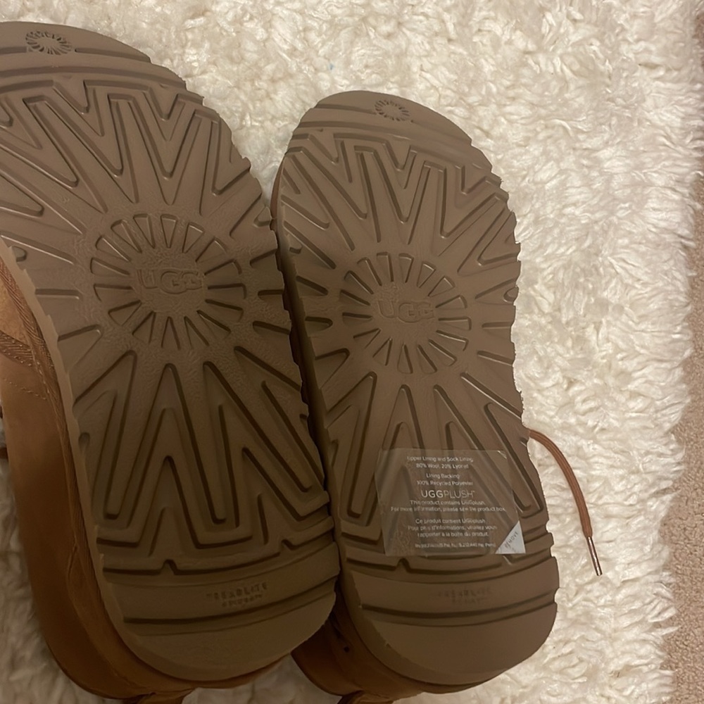 ugg boots - Picture 4 of 4